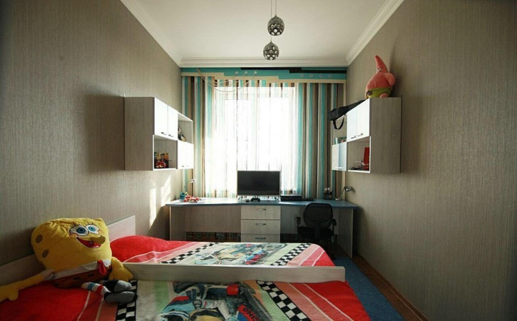 2-комн квартира улица Кати Соловьяновой, 84