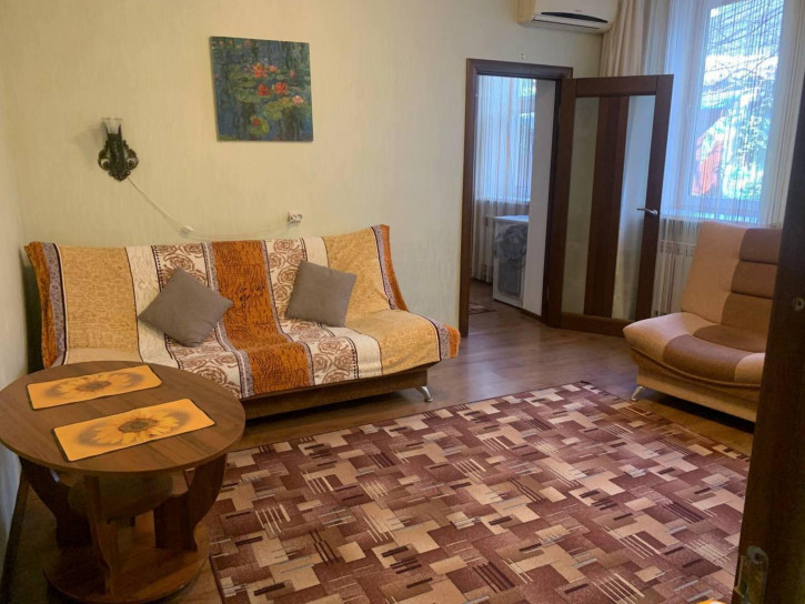 5-комн квартира улица Кирова, 76