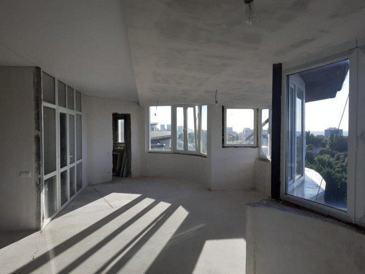 2-комн квартира Крымская улица, 272