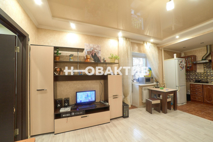 2-комн квартира Блок-Пост, 3