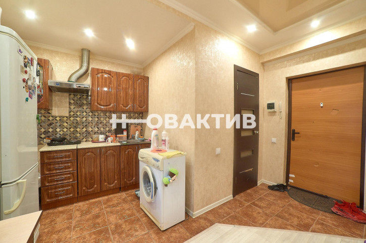2-комн квартира Блок-Пост, 3