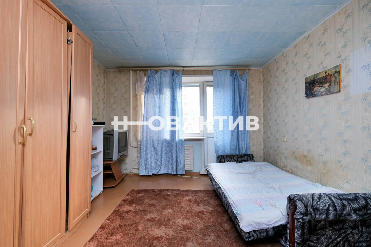 1-комн квартира Зорге, 36