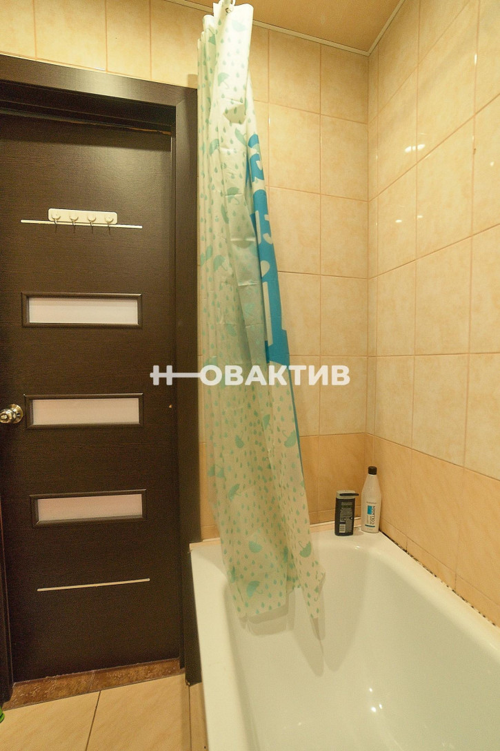 2-комн квартира Блок-Пост, 3