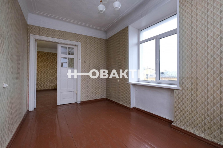 3-комн квартира Советская, 26