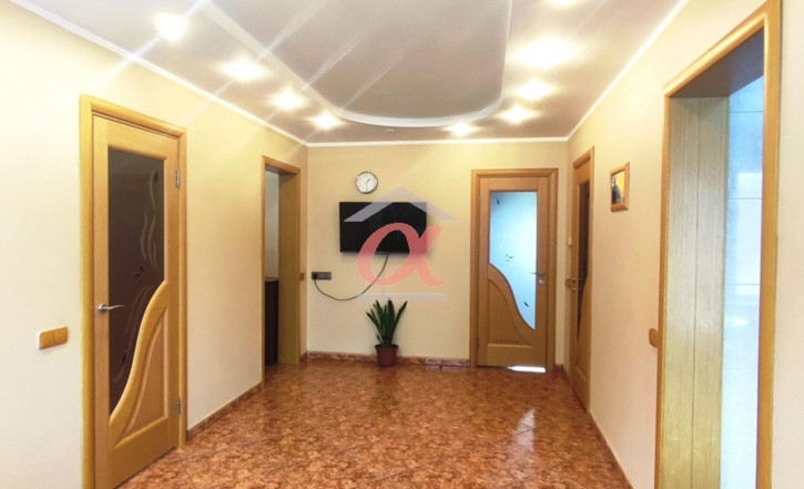 4-комн квартира Московский проспект, 35