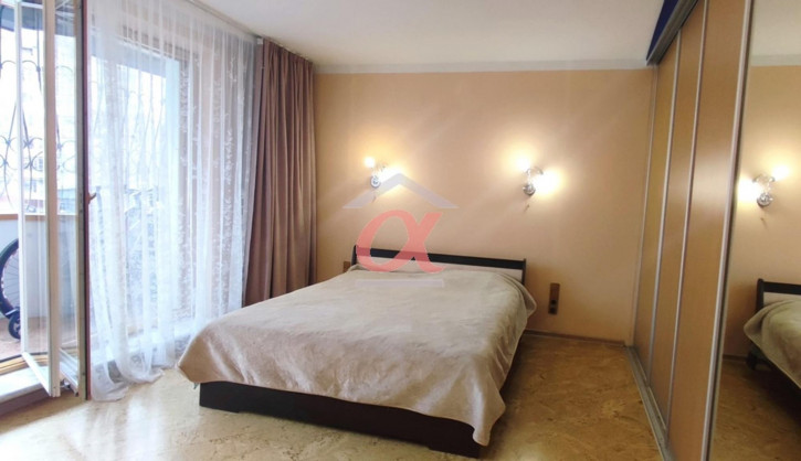 4-комн квартира Московский проспект, 35