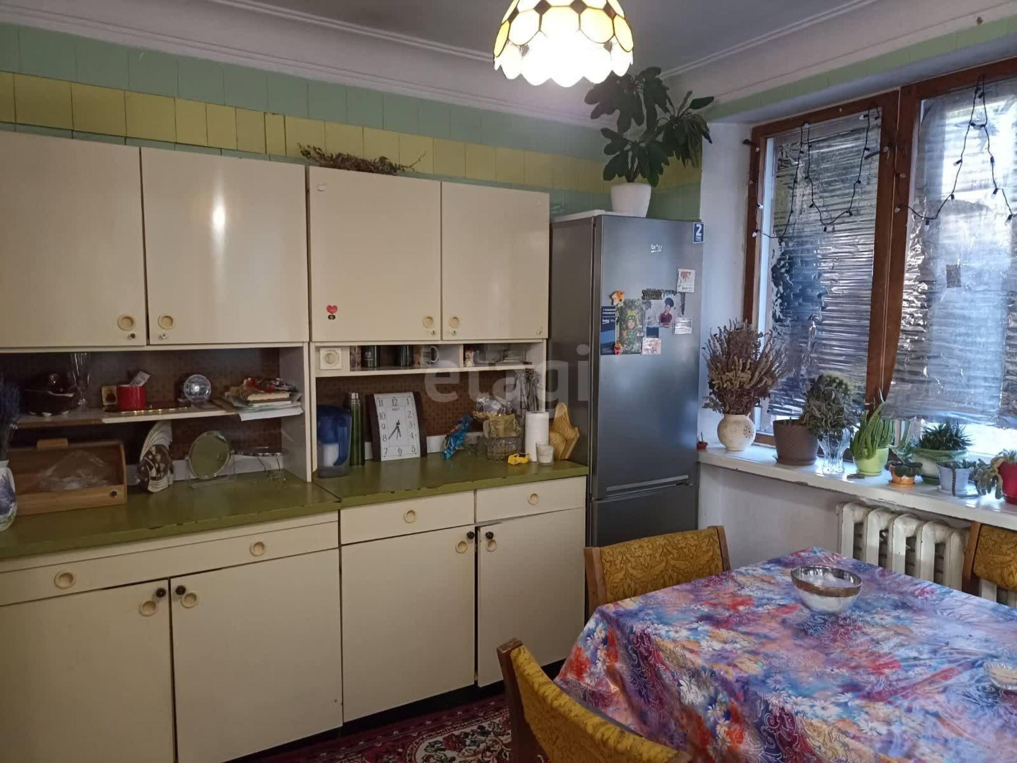 Купить дачу, дом, коттедж за 19 500 000 рублей на Каштановый пер.