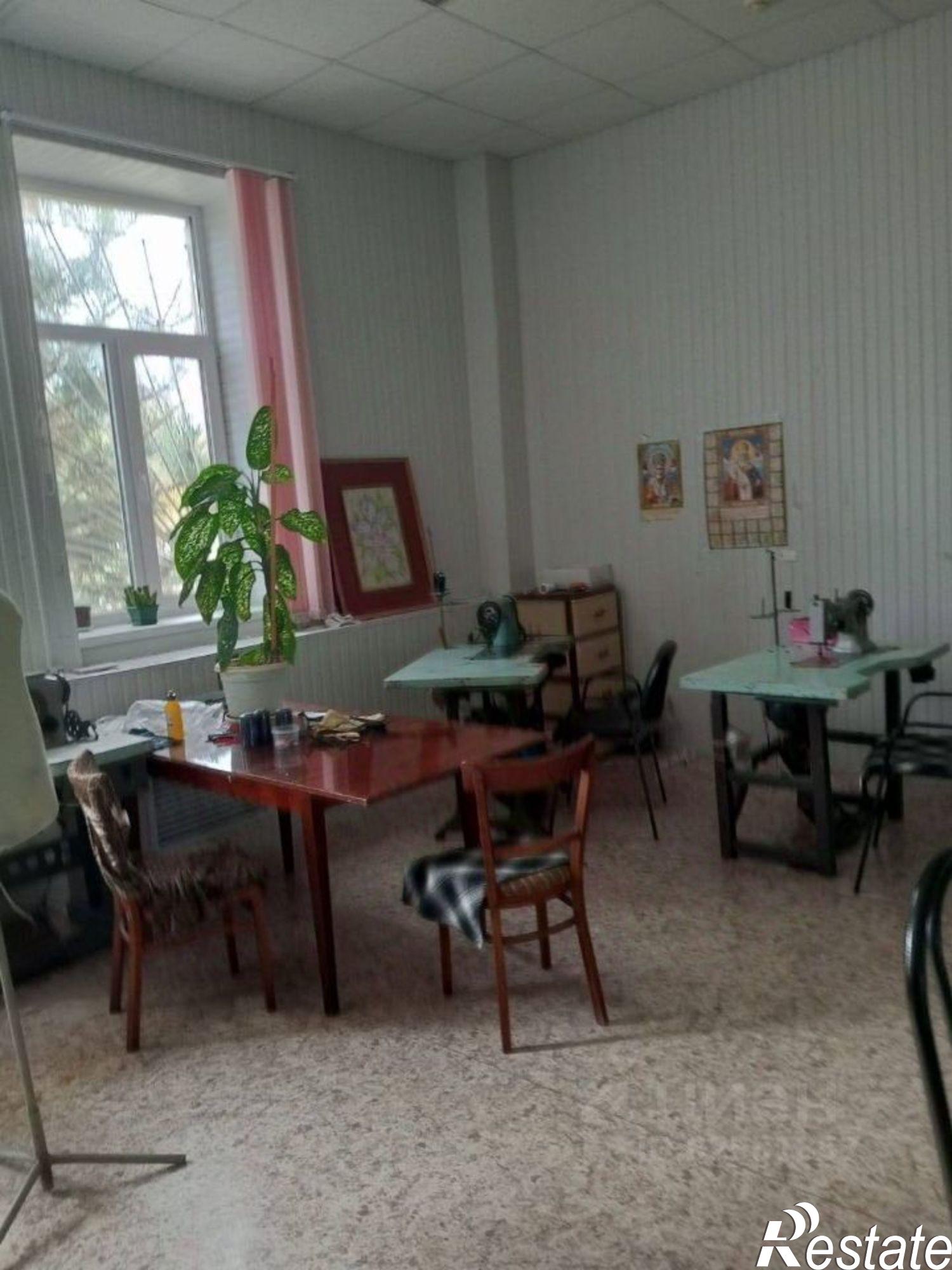 Купить ОСЗ, отдельно стоящее здание за 20 000 300 рублей на Крымский переулок, 4А