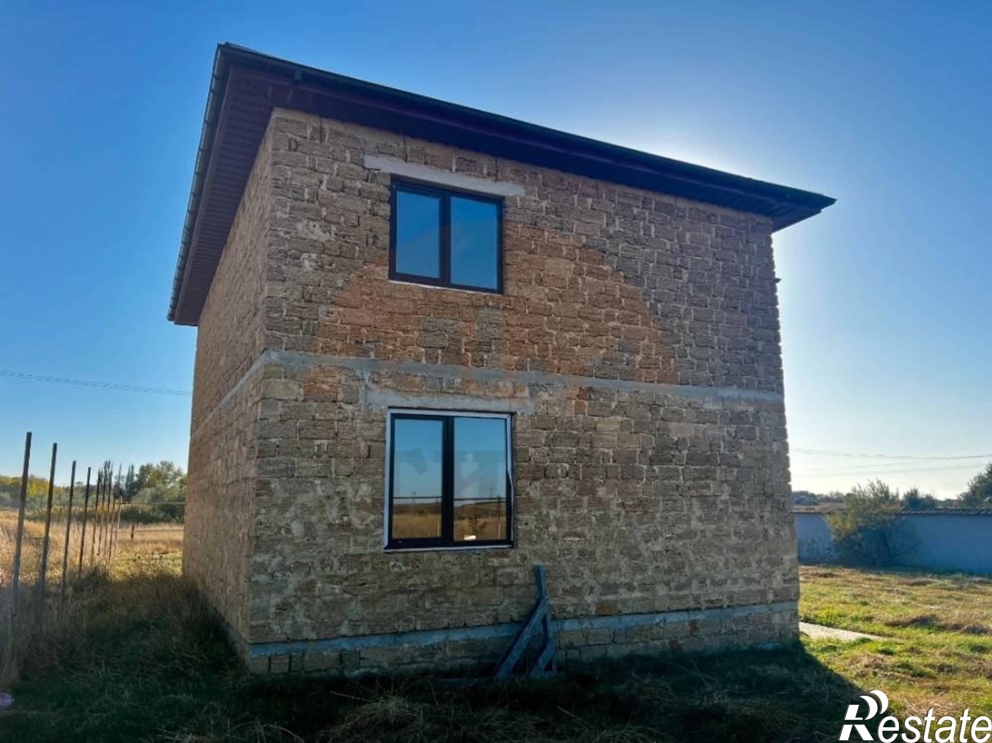 Купить дачу, дом, коттедж за 5 300 000 рублей на Новоселов ул.