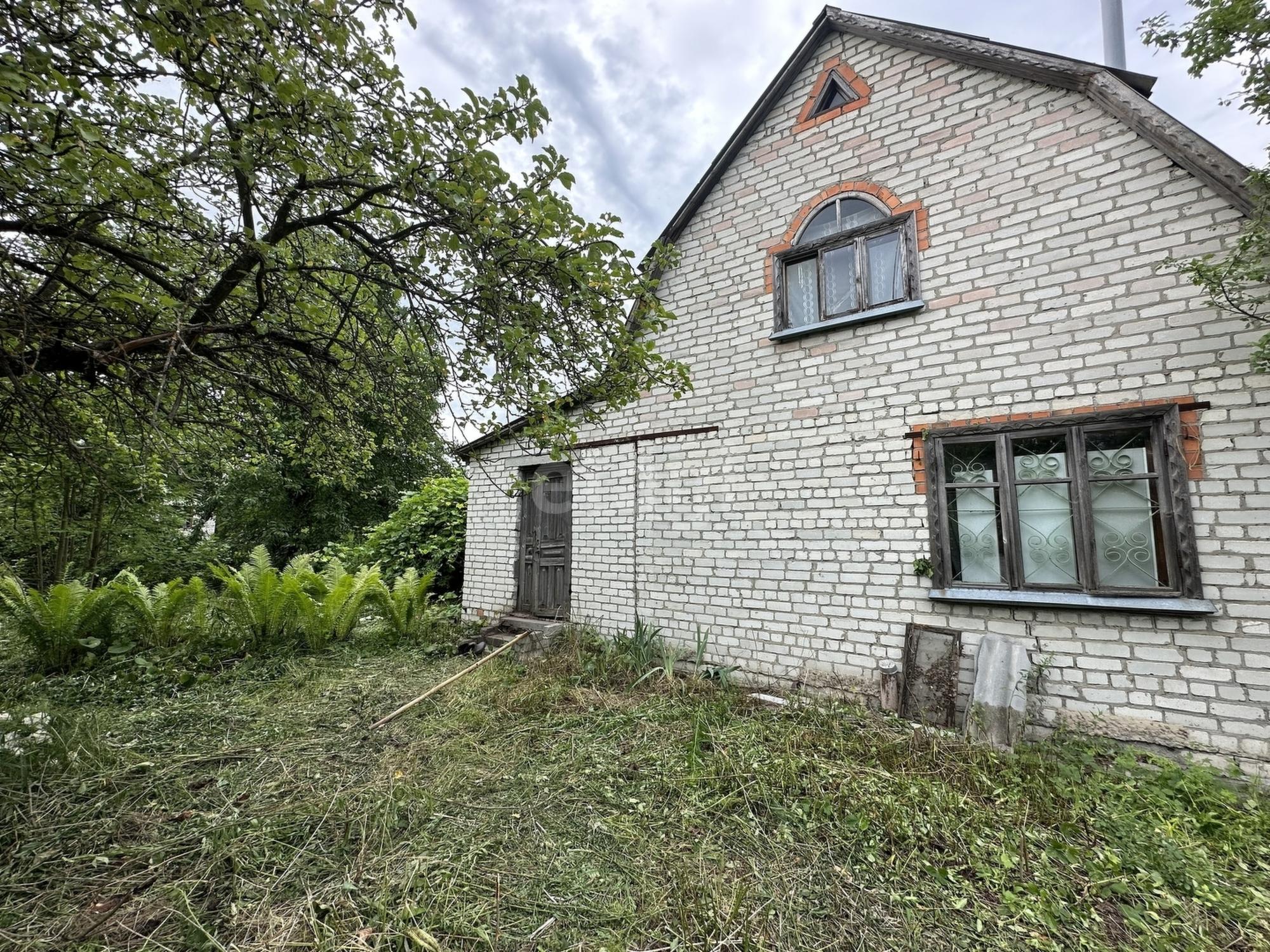 Купить дачу, дом, коттедж за 2 650 000 рублей на Центральная улица