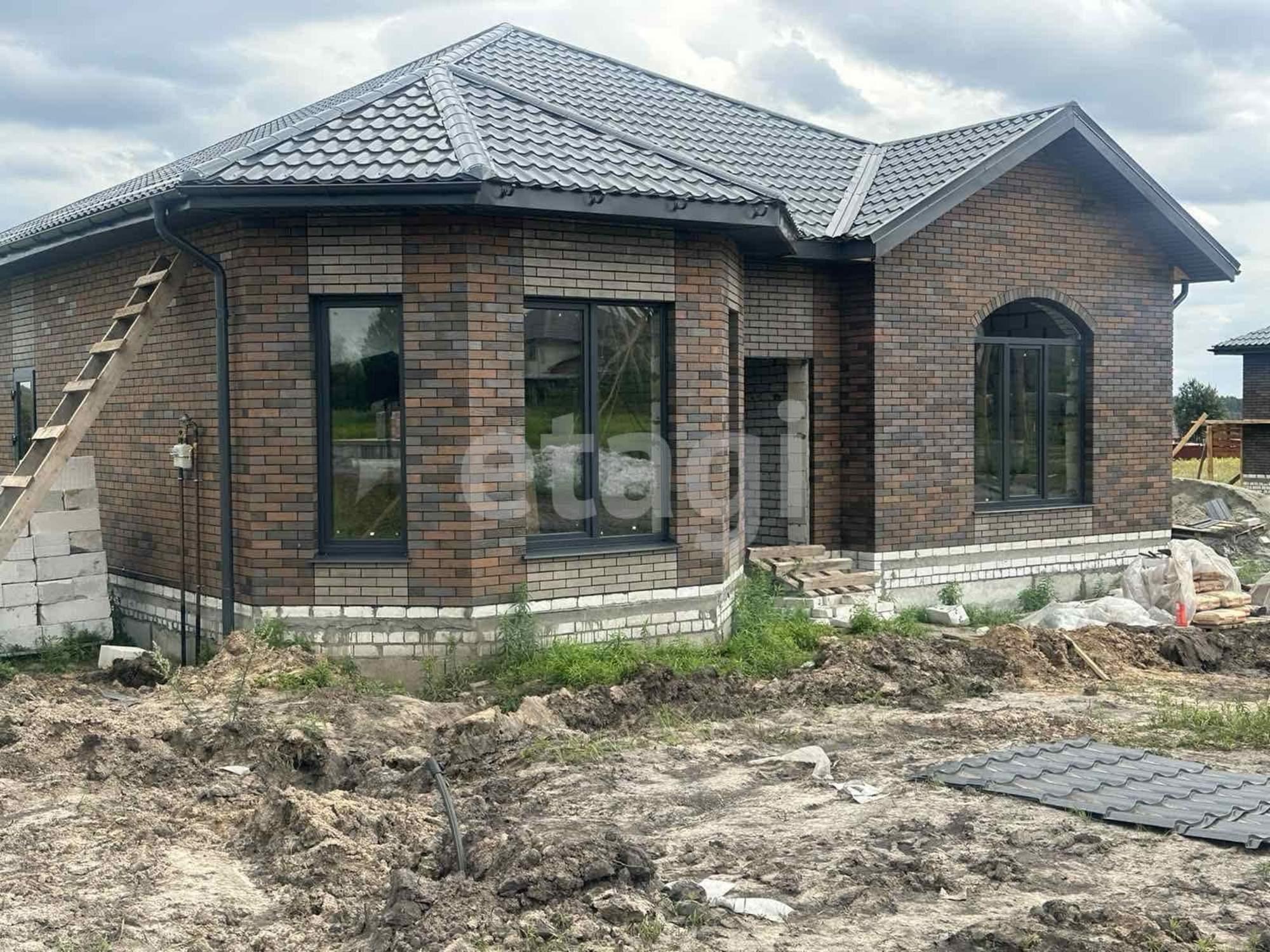 Купить дачу, дом, коттедж за 7 000 000 рублей на Центральная улица