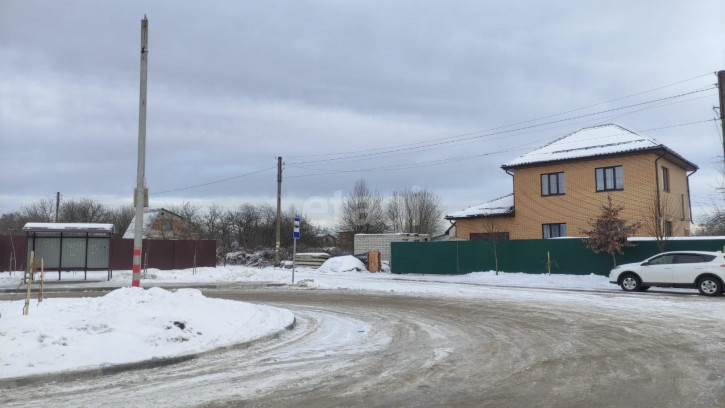 Земельный участок