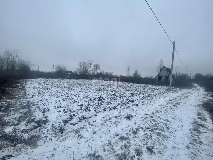 Земельный участок