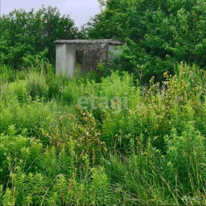 Земельный участок