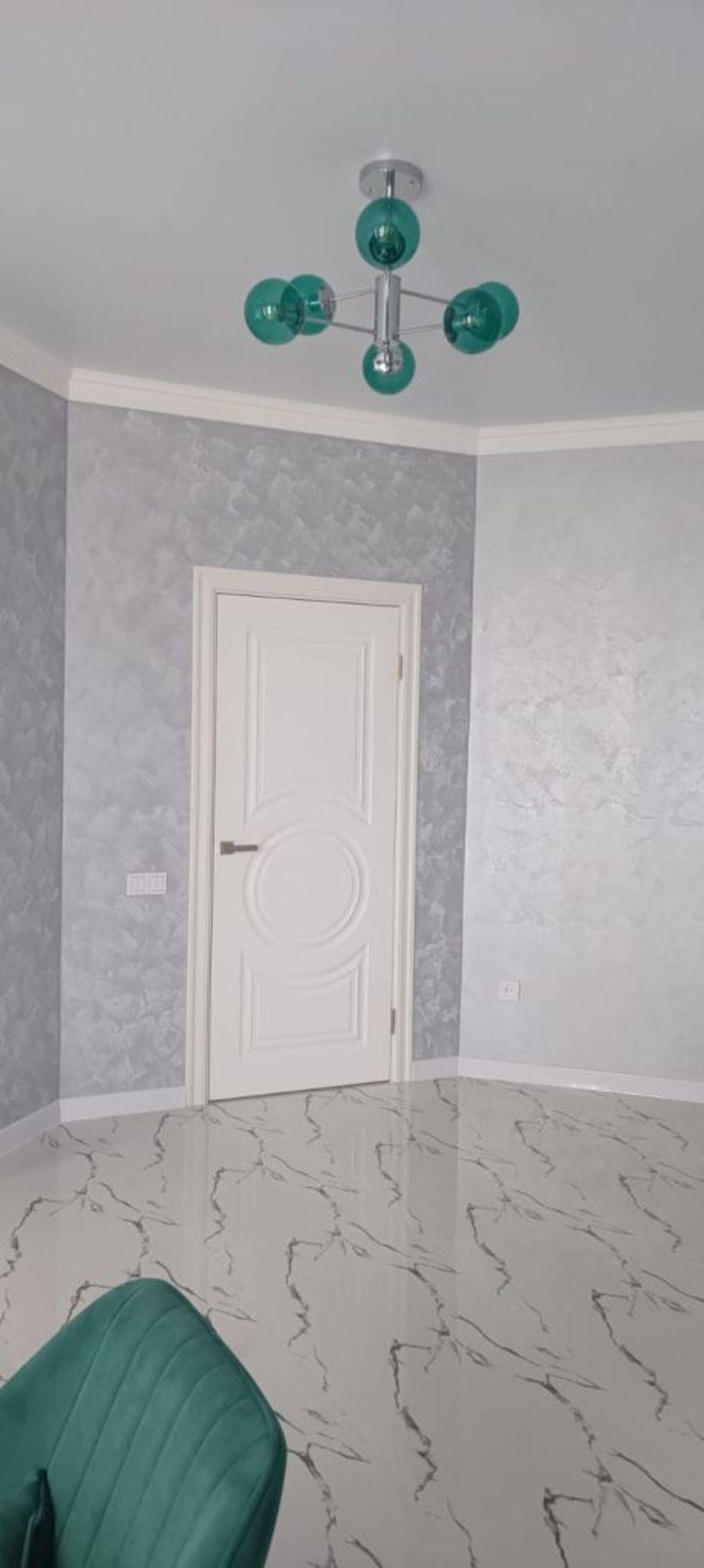 Купить квартиру за 12 000 000 рублей на Адмиральского ул, 1А