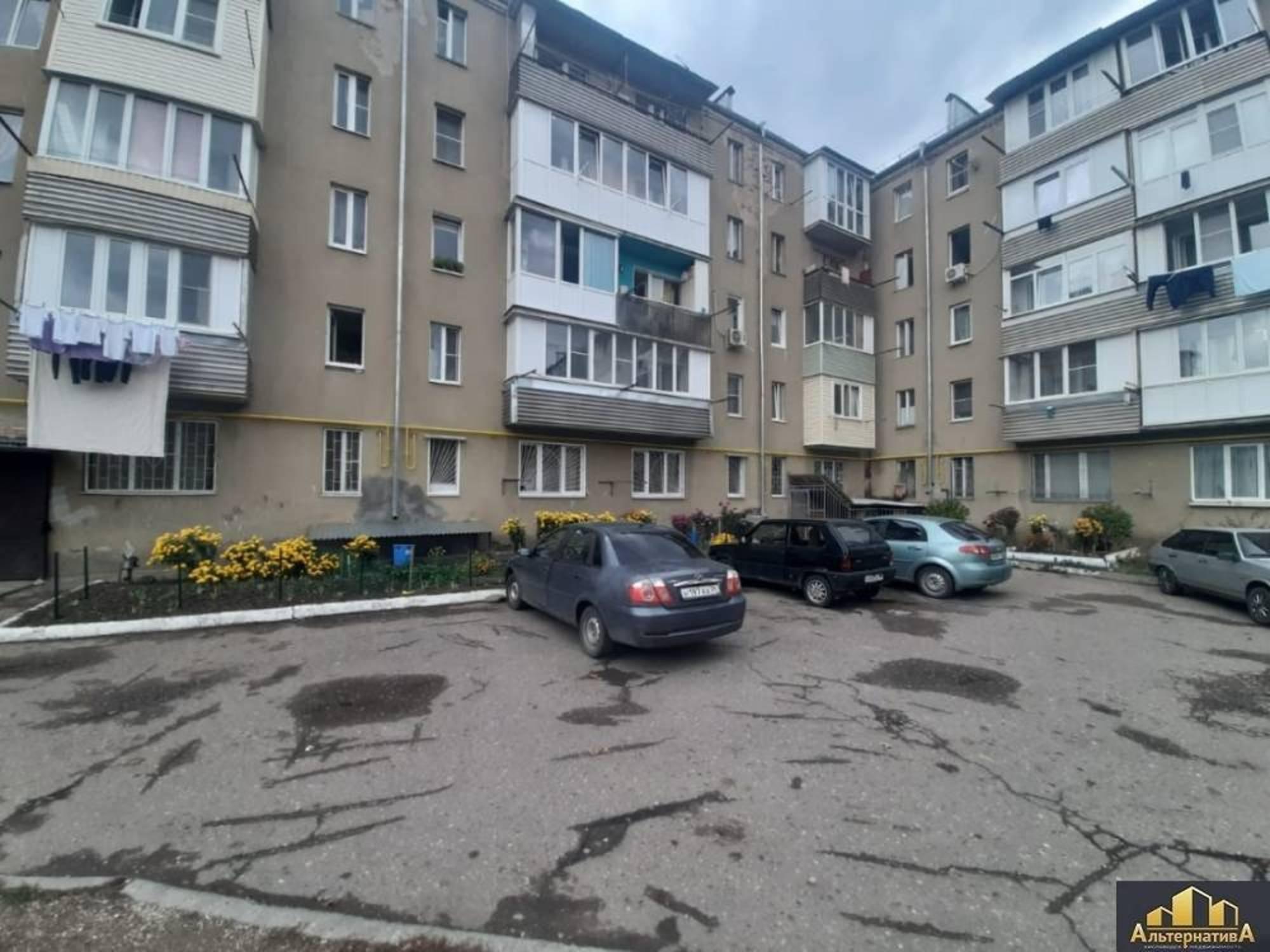 Купить квартиру за 5 100 000 рублей на Калинина ул.