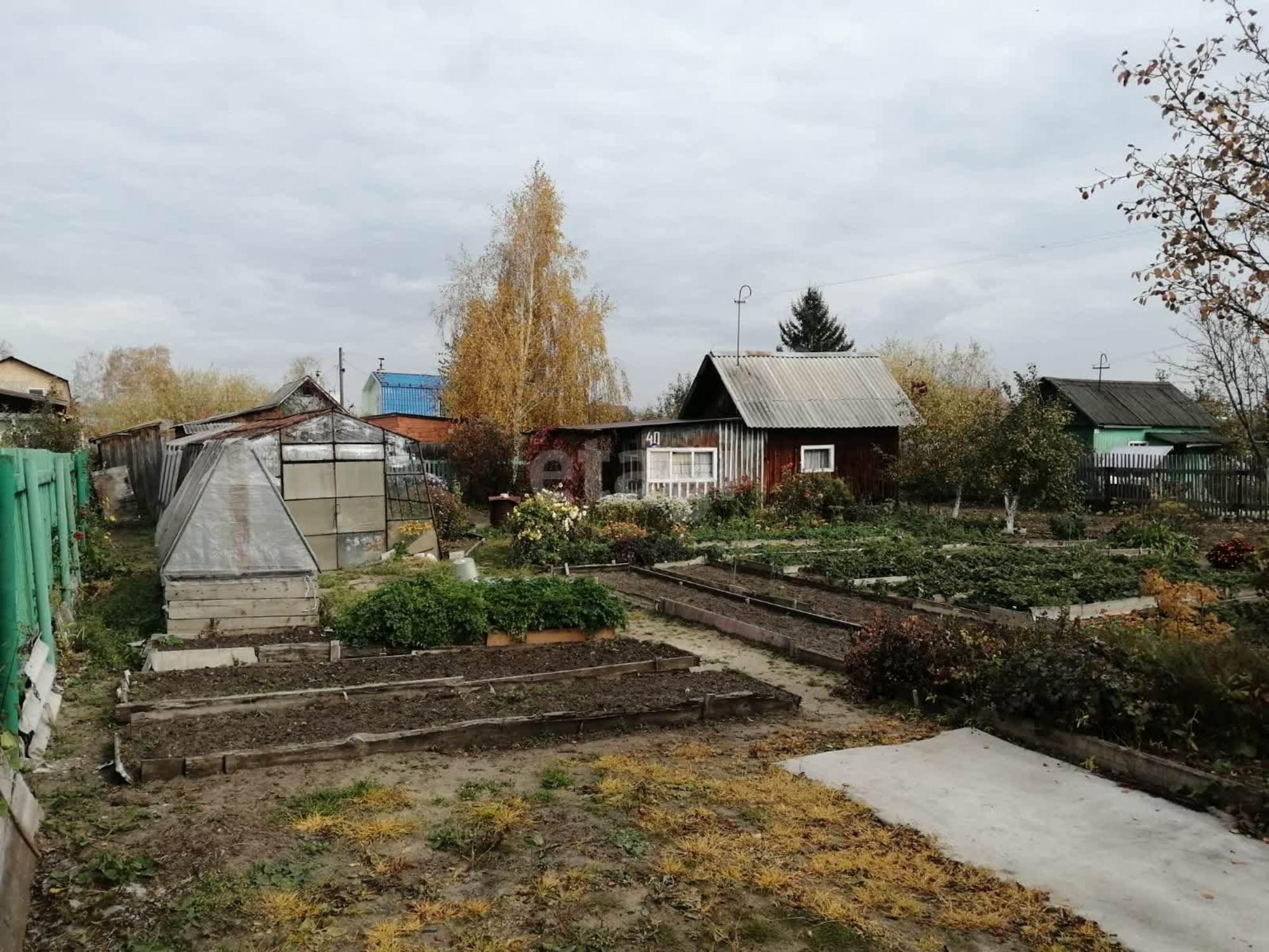 Купить дачу, дом, коттедж за 1 700 000 рублей на Центральная,