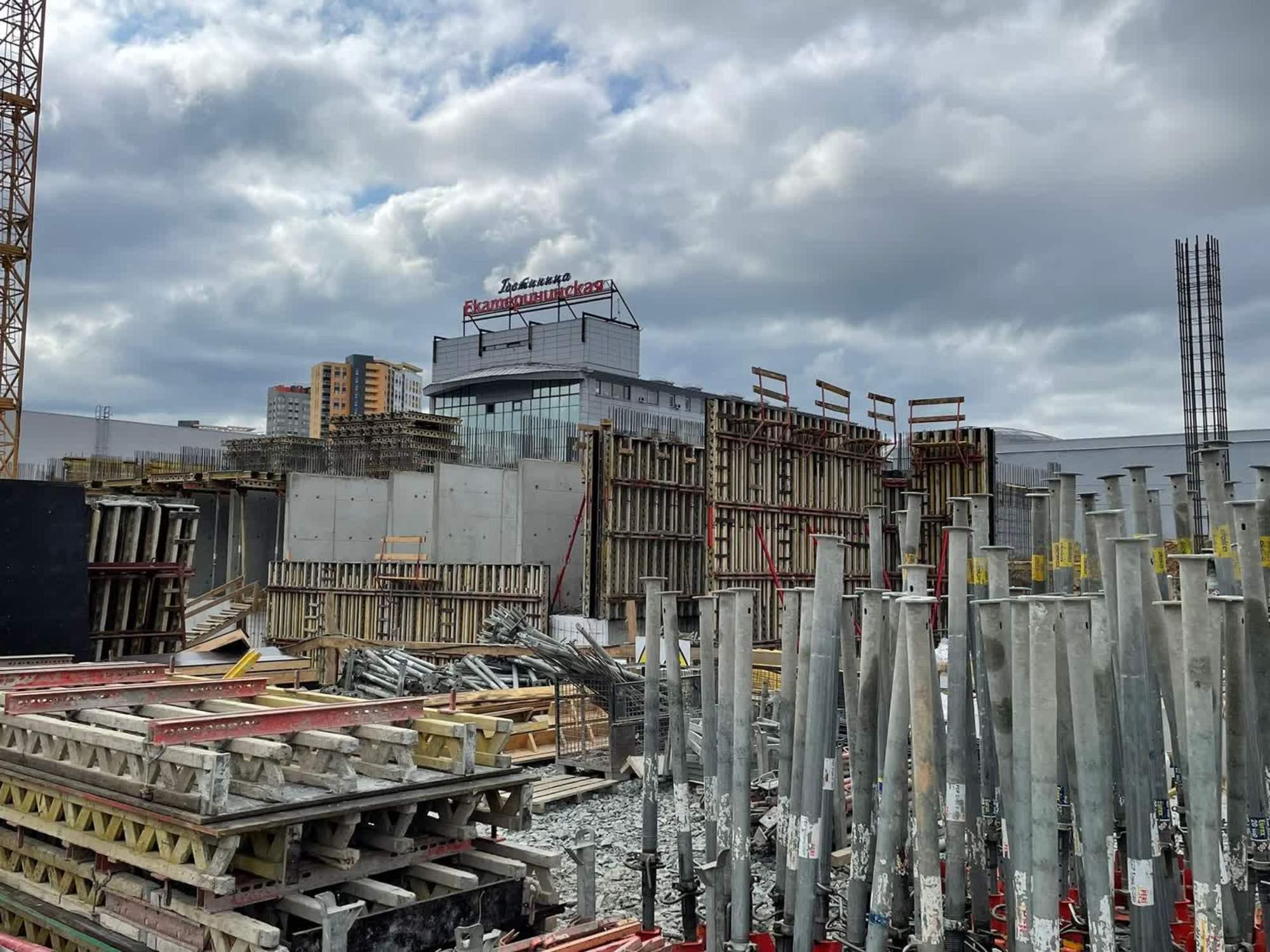 Купить квартиру за 11 000 000 рублей на Щербакова, Дом 1, Река. Дом на набережной