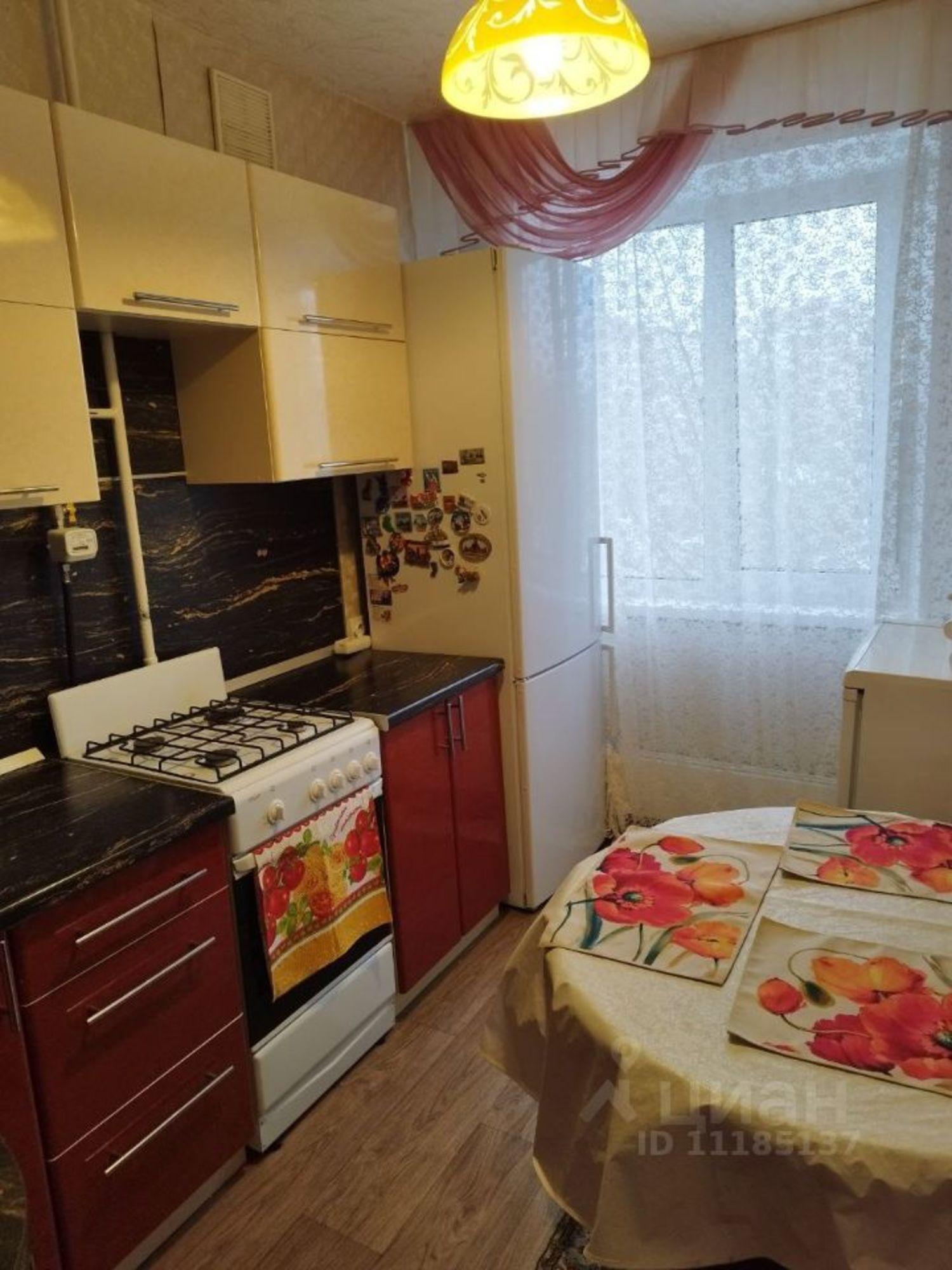 Сдать комнату за 8 000 рублей на улица Сергея Есенина, 39