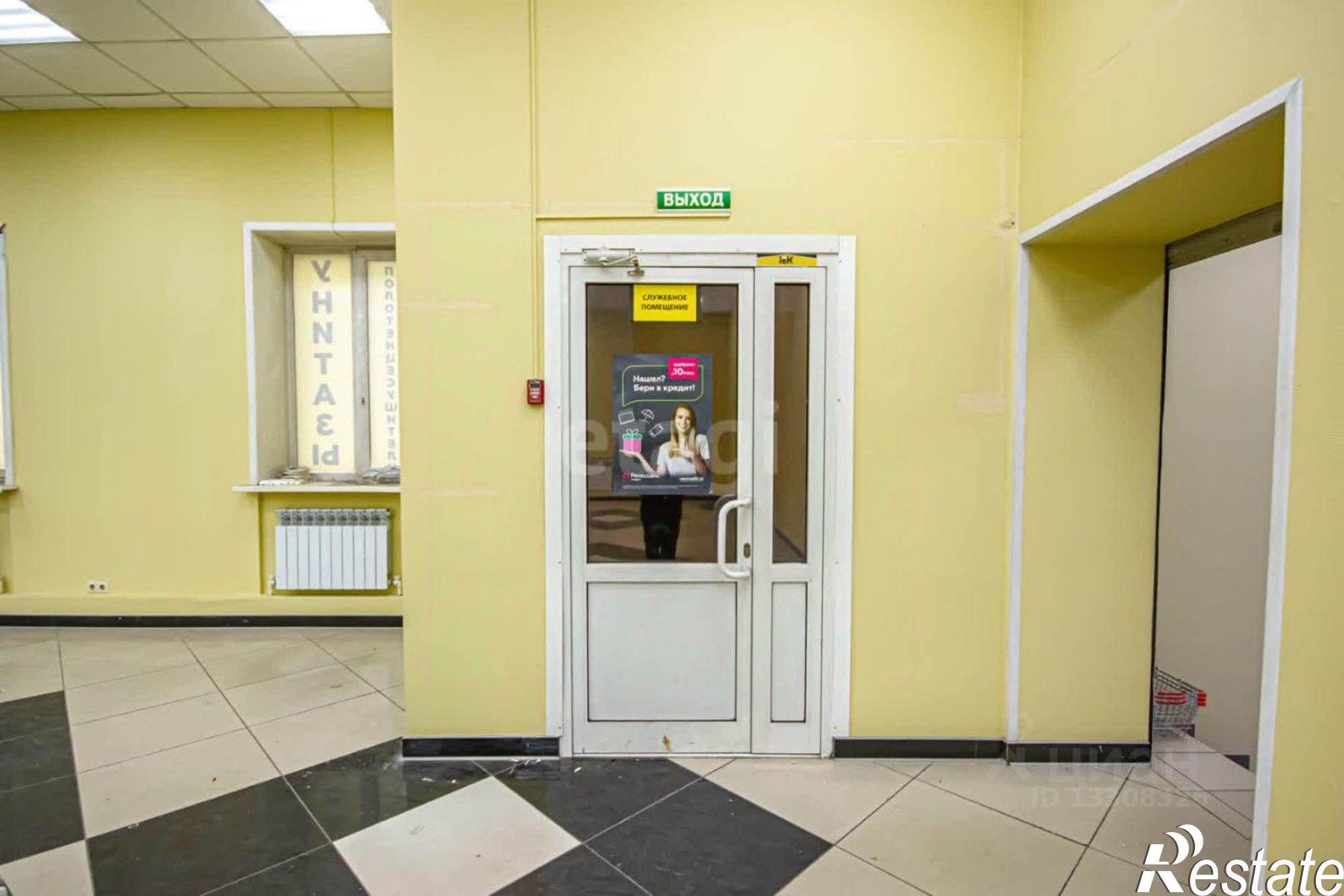 Сдать торговое помещение за 104 000 рублей на Волочаевская улица, 64 к1