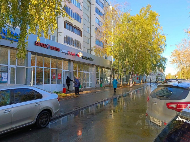 Торговое помещение проспект Победы, 33,  д. 33