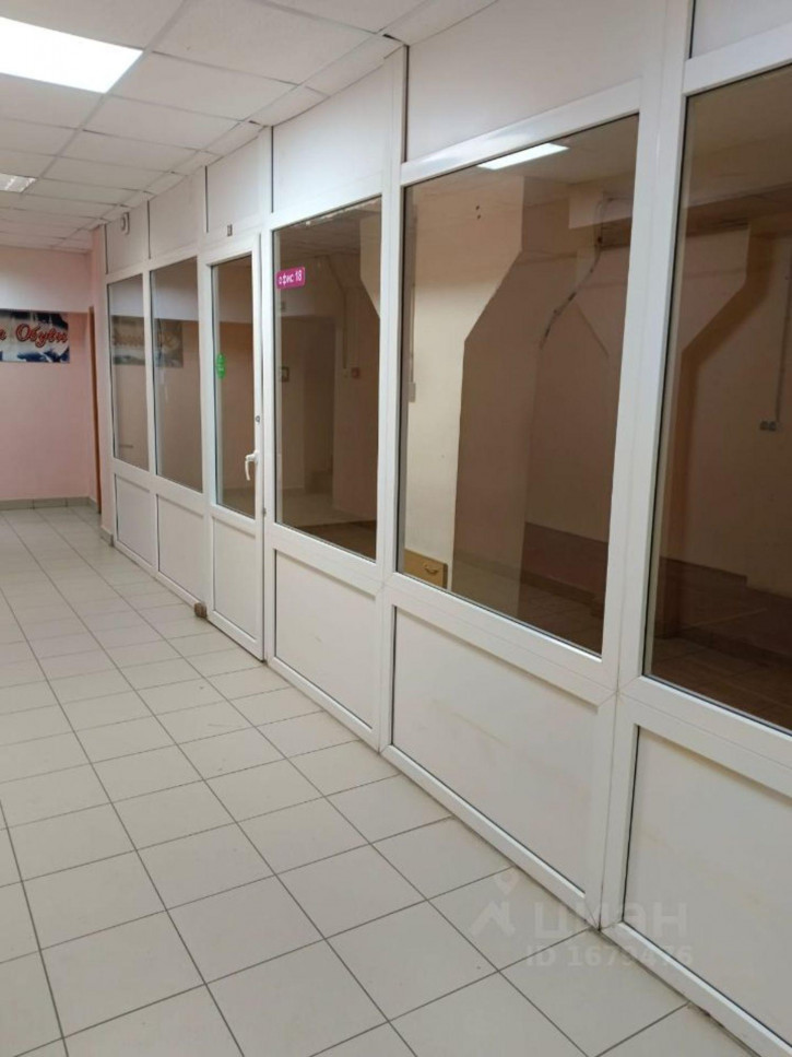 Торговое помещение проспект Победы, 33,  д. 33