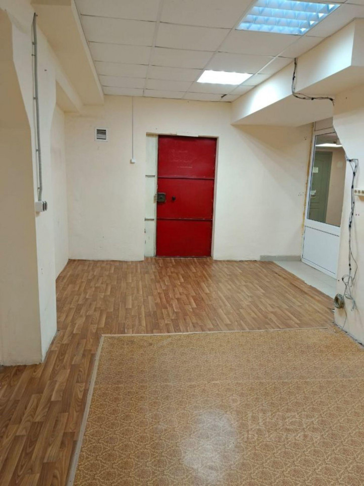 Торговое помещение проспект Победы, 33,  д. 33