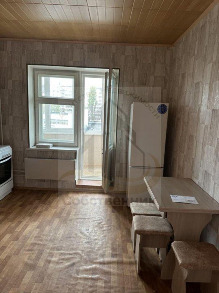 3-комн квартира Зеленый Лог мкр, 7