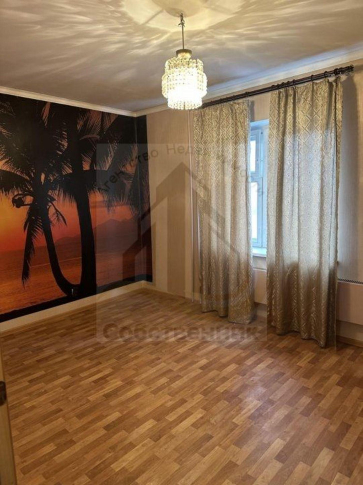 3-комн квартира Зеленый Лог мкр, 7