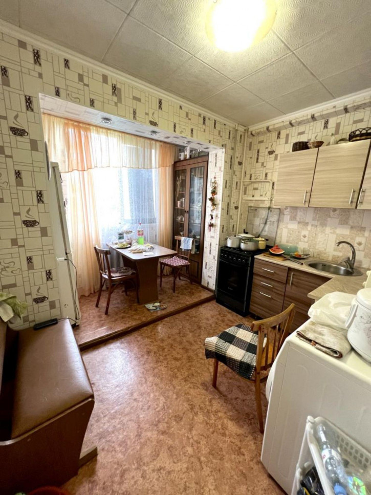 2-комн квартира Октябрьская ул, 446
