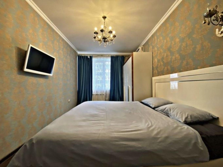 2-комн квартира Нежнова ул, 21к3