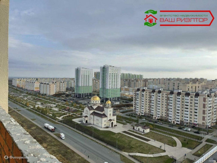 2-комн квартира Героев Отечества пр-кт, 8А