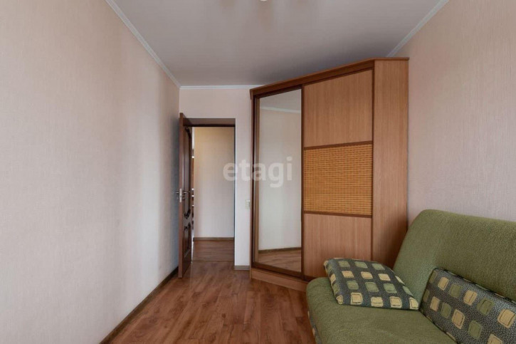 3-комн квартира Ялуторовская, 29