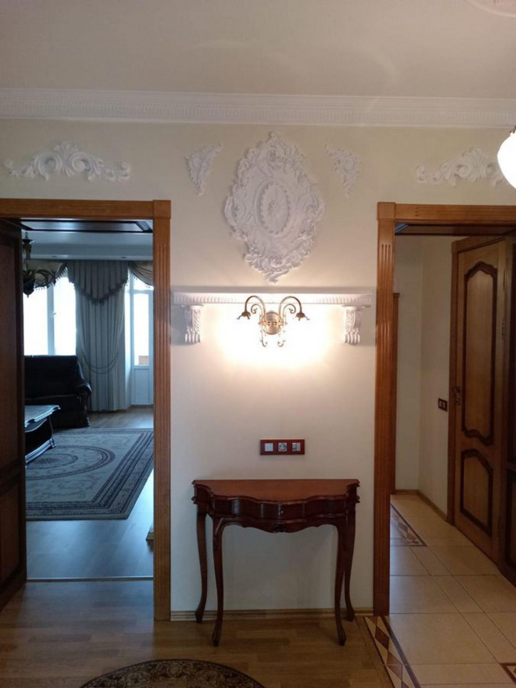3-комн квартира ул. Гоголя,42