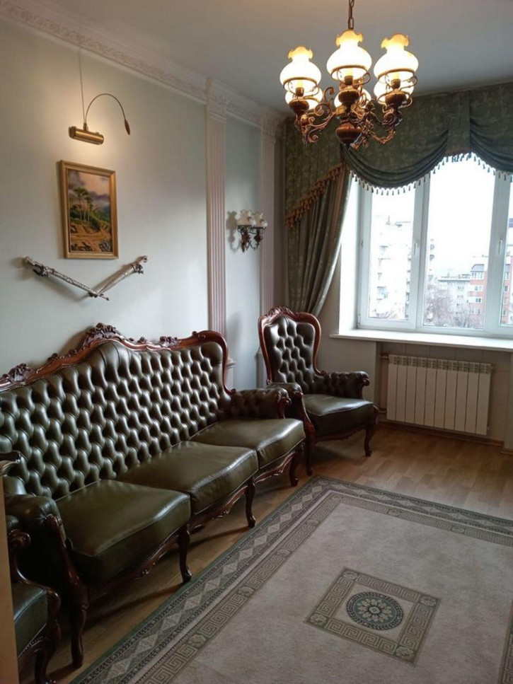 3-комн квартира ул. Гоголя,42
