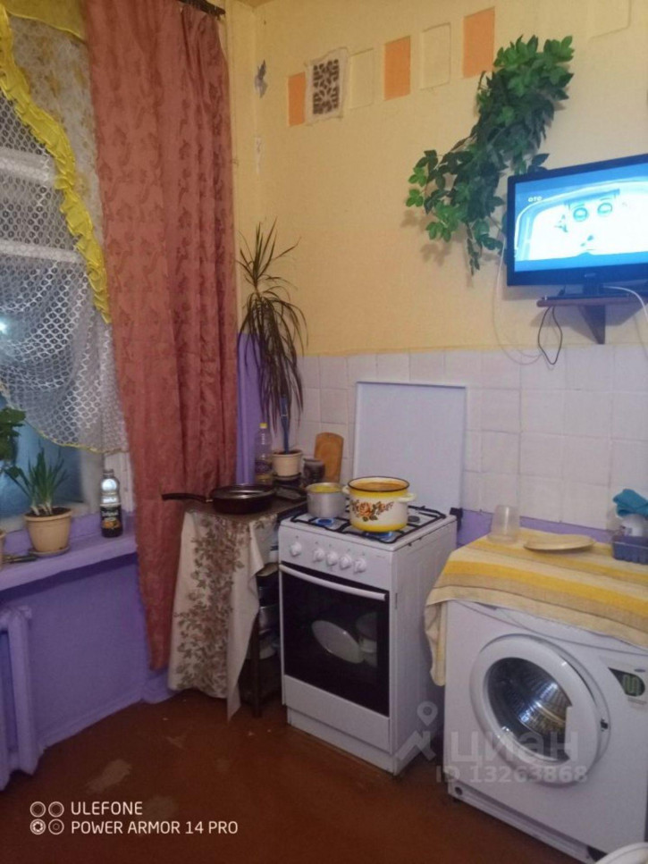 Комната бульвар Доменщиков, 39,  д. 39