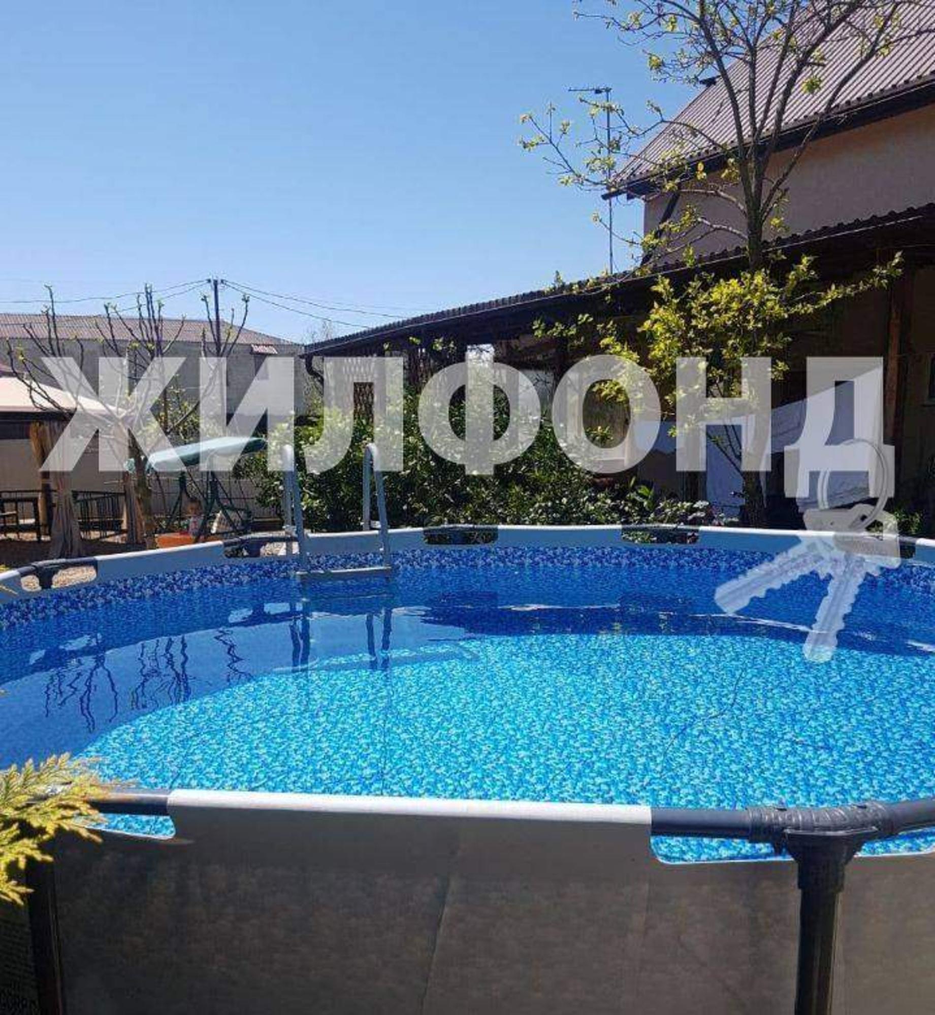 Купить дачу, дом, коттедж за 32 000 000 рублей на Молодежная улица, д.(Вардане)