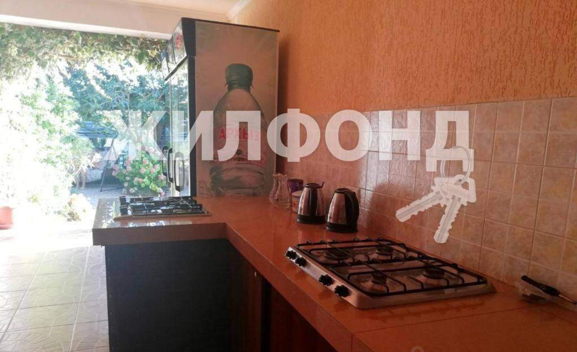 Купить дачу, дом, коттедж за 32 000 000 рублей на Молодежная улица, д.(Вардане)