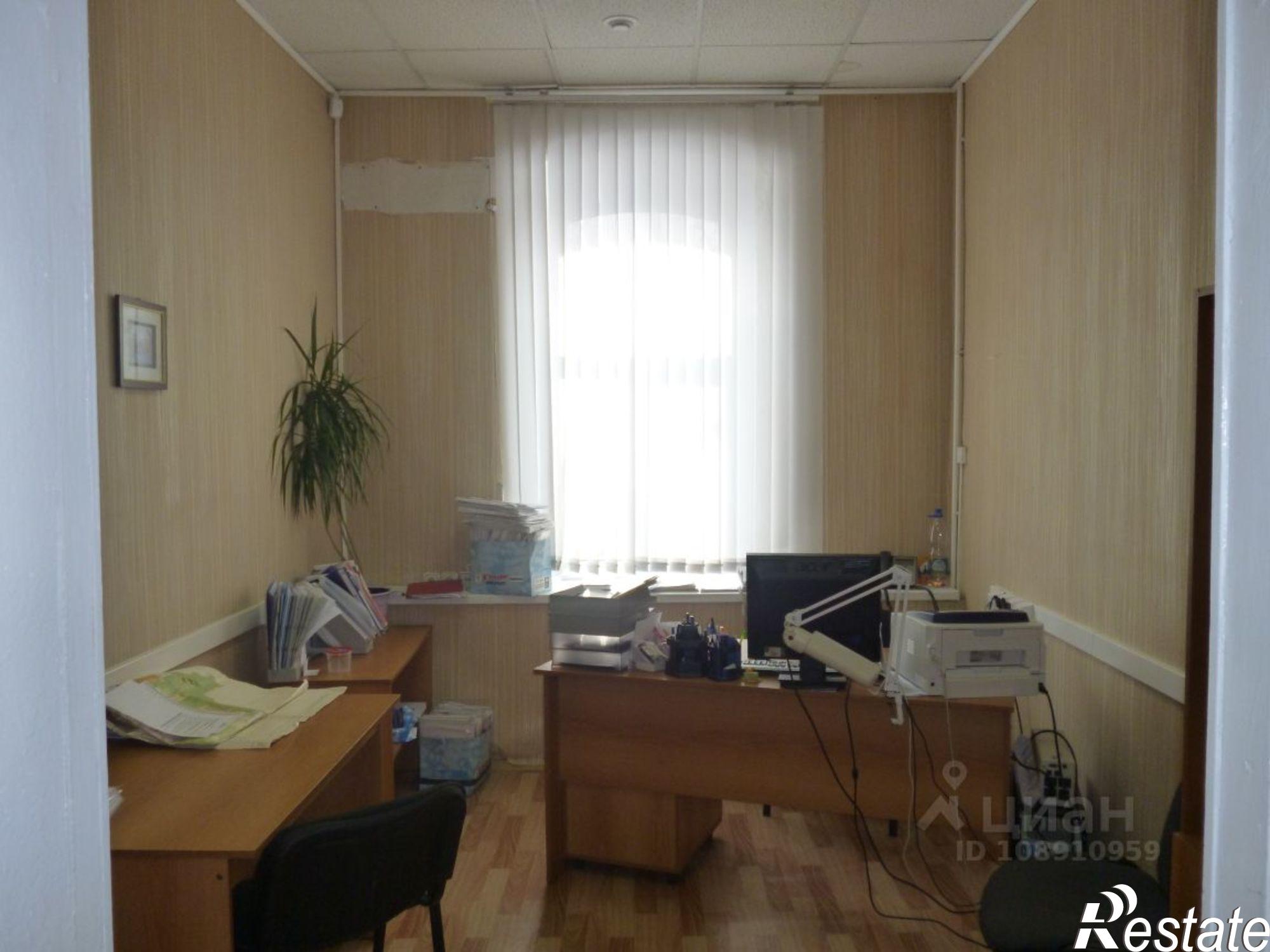 Сдать ОСЗ, отдельно стоящее здание за 20 700 рублей на улица Орджоникидзе, 41