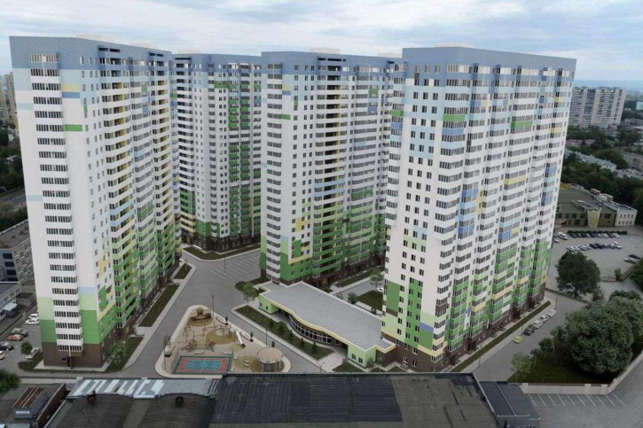 3-комн квартира в новом доме Авроры улица