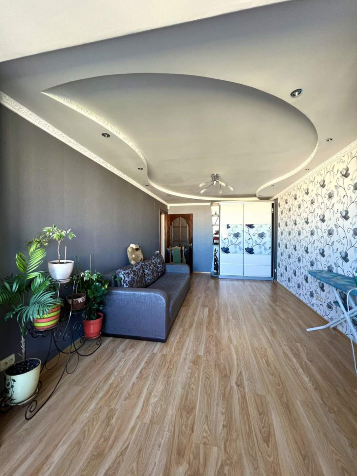 3-комн квартира Александра Косарева улица, д.2