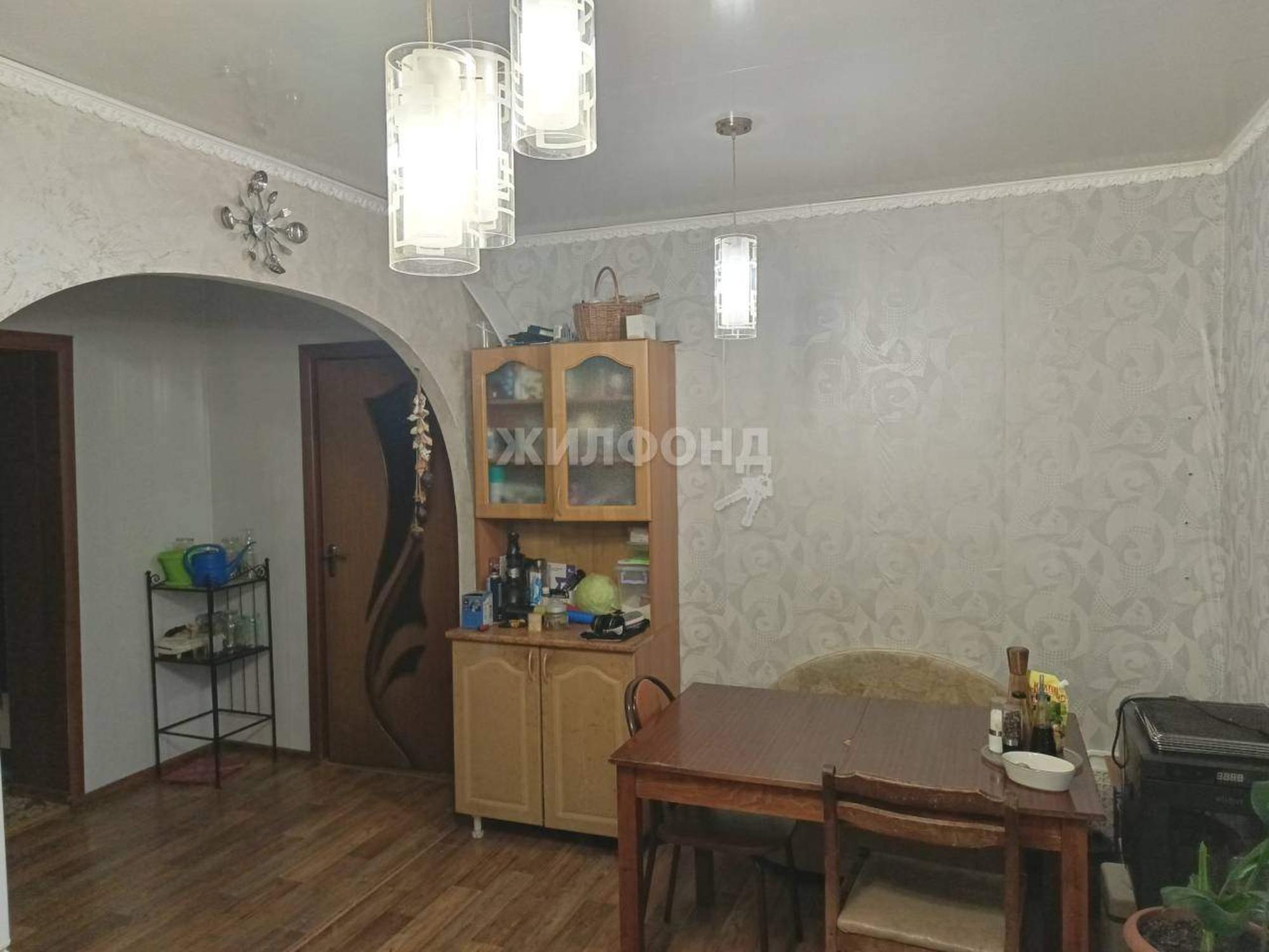 Купить дачу, дом, коттедж за 2 700 000 рублей на Чкалова улица