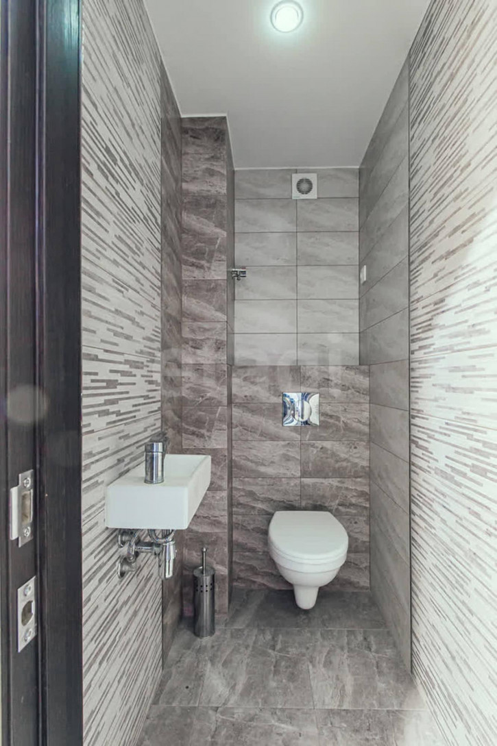2-комн квартира улица Гагарина, 80ак4