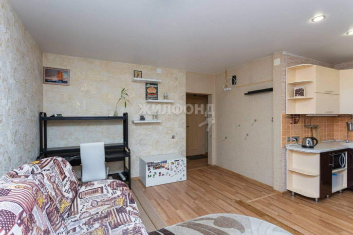 2-комн квартира Блюхера улица, д.20