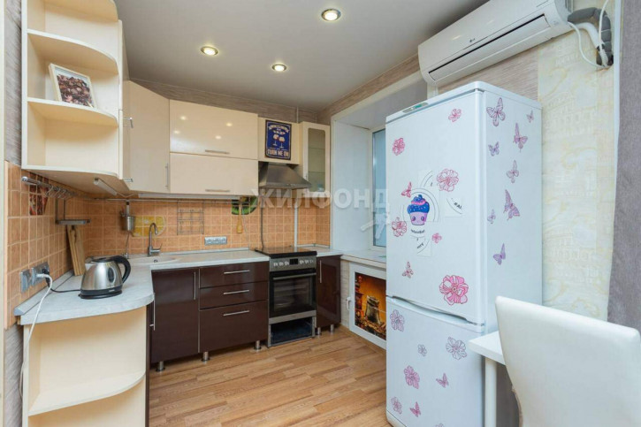 2-комн квартира Блюхера улица, д.20