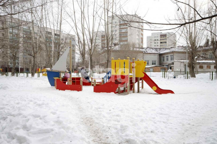 2-комн квартира Олимпийская, 36