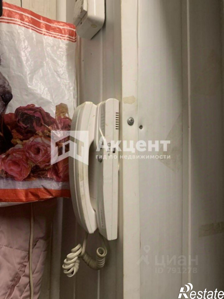 Комната Профессиональная улица, 37,  д. 37