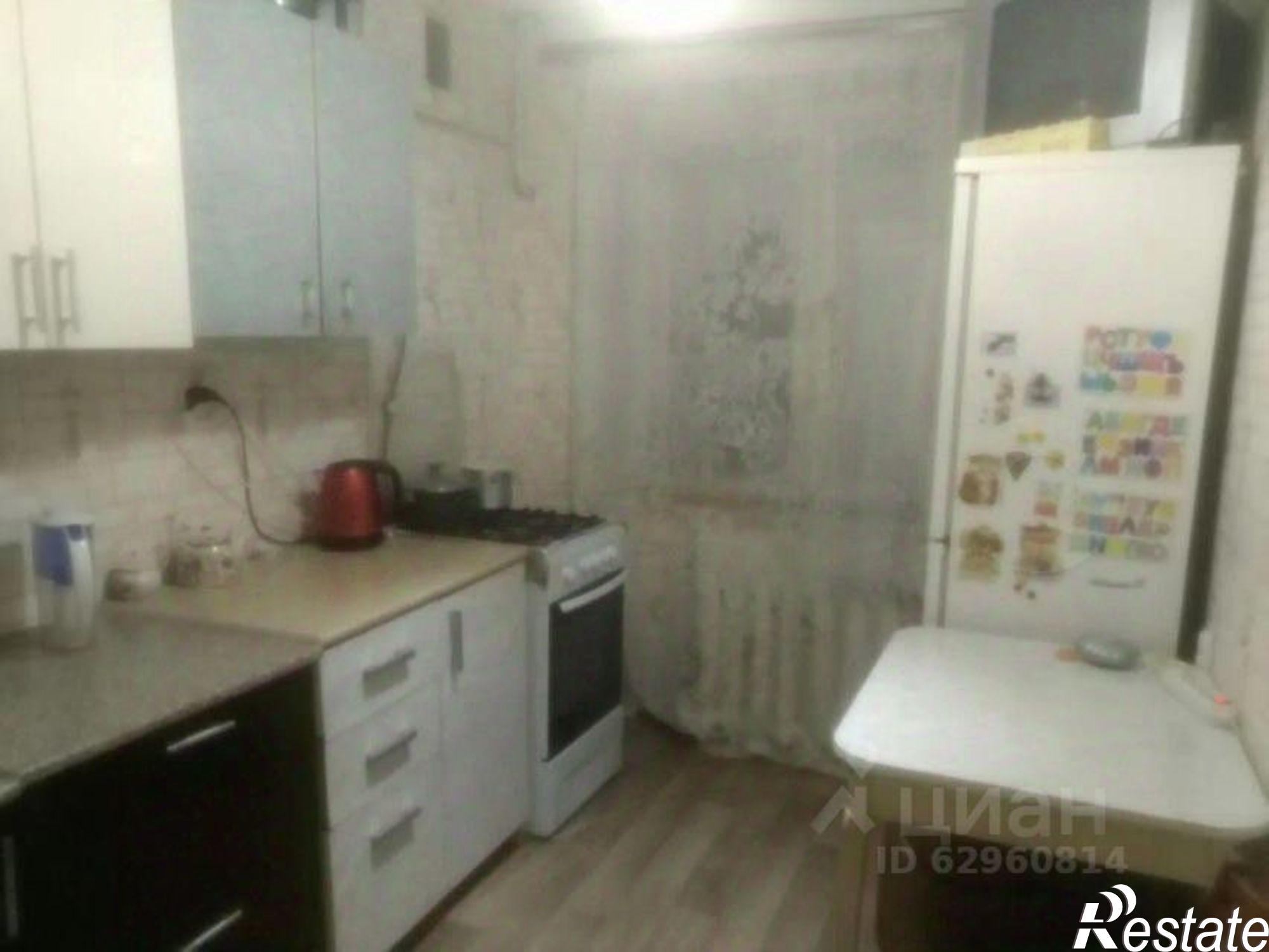 Сдать комнату за 6 000 рублей на Революционная улица, 8