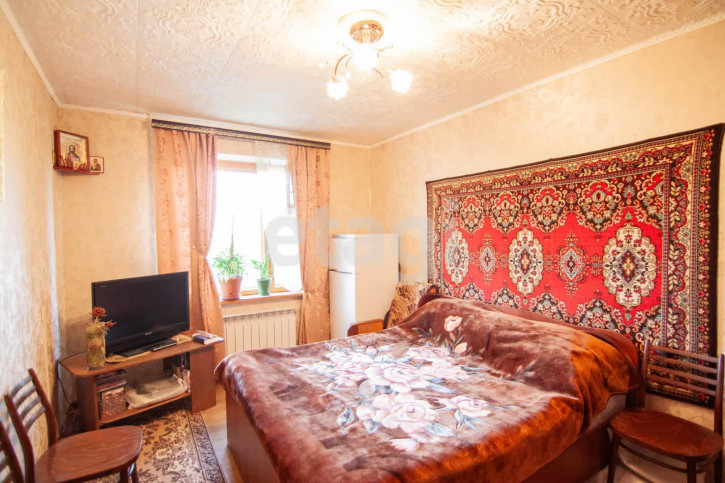 3-комн квартира Паново мкр., 14а