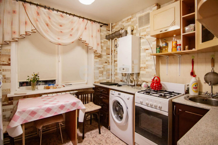 1-комн квартира Венеция мкр., 7